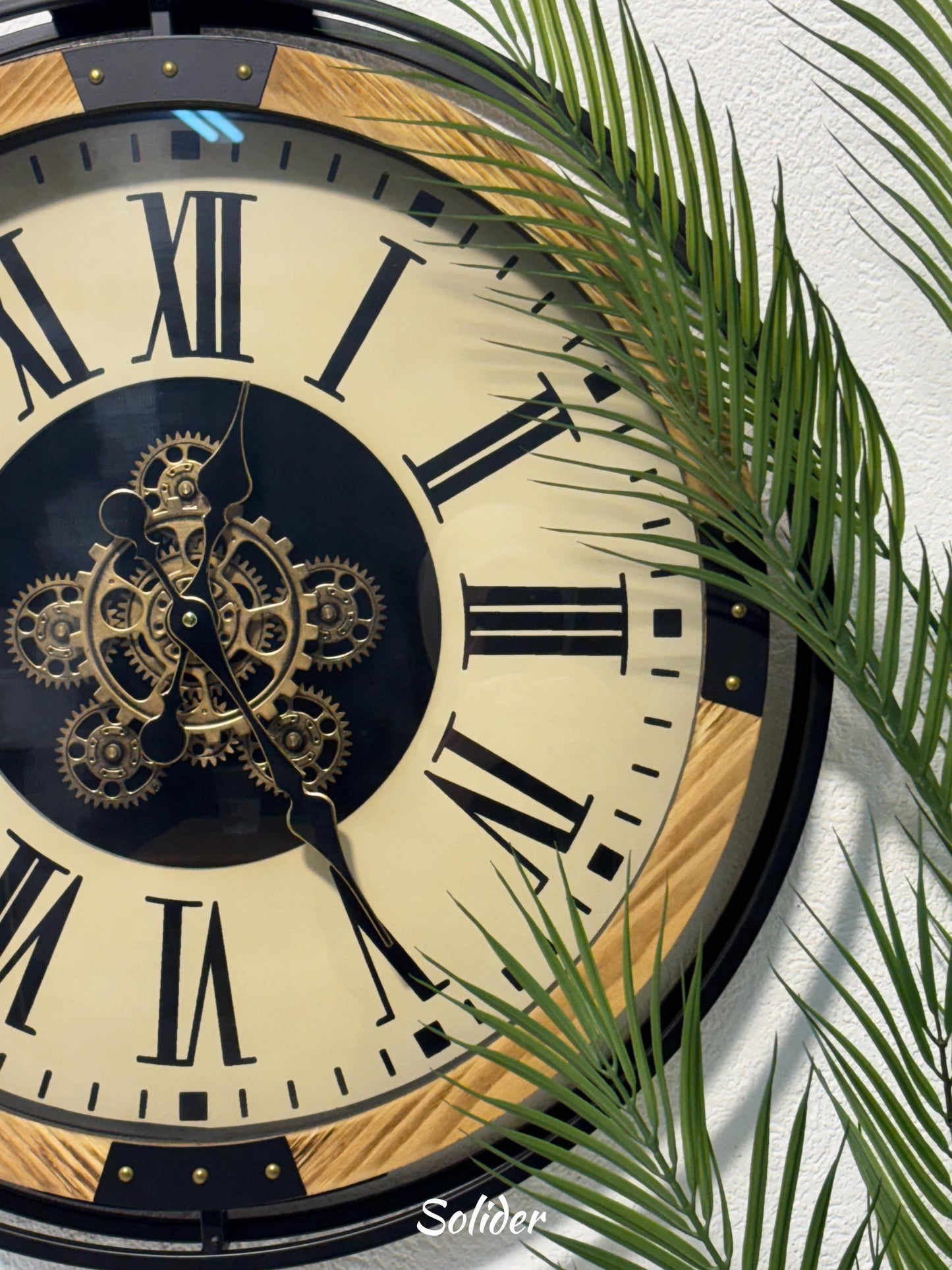 60CM DIAMETER WALL CLOCK